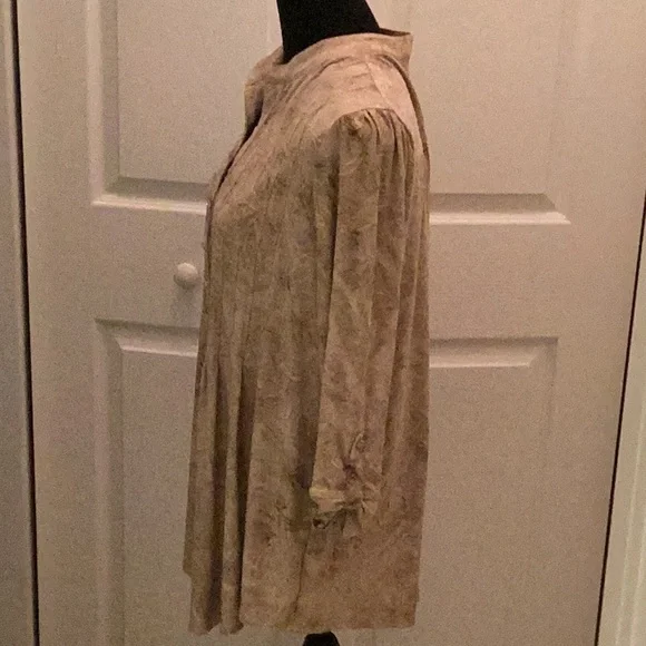 🌻NWT Gorgeous New Directions NWT Closet Must Have 2X Top So Much Fun to Wear 🌻 - Picture 5 of 8